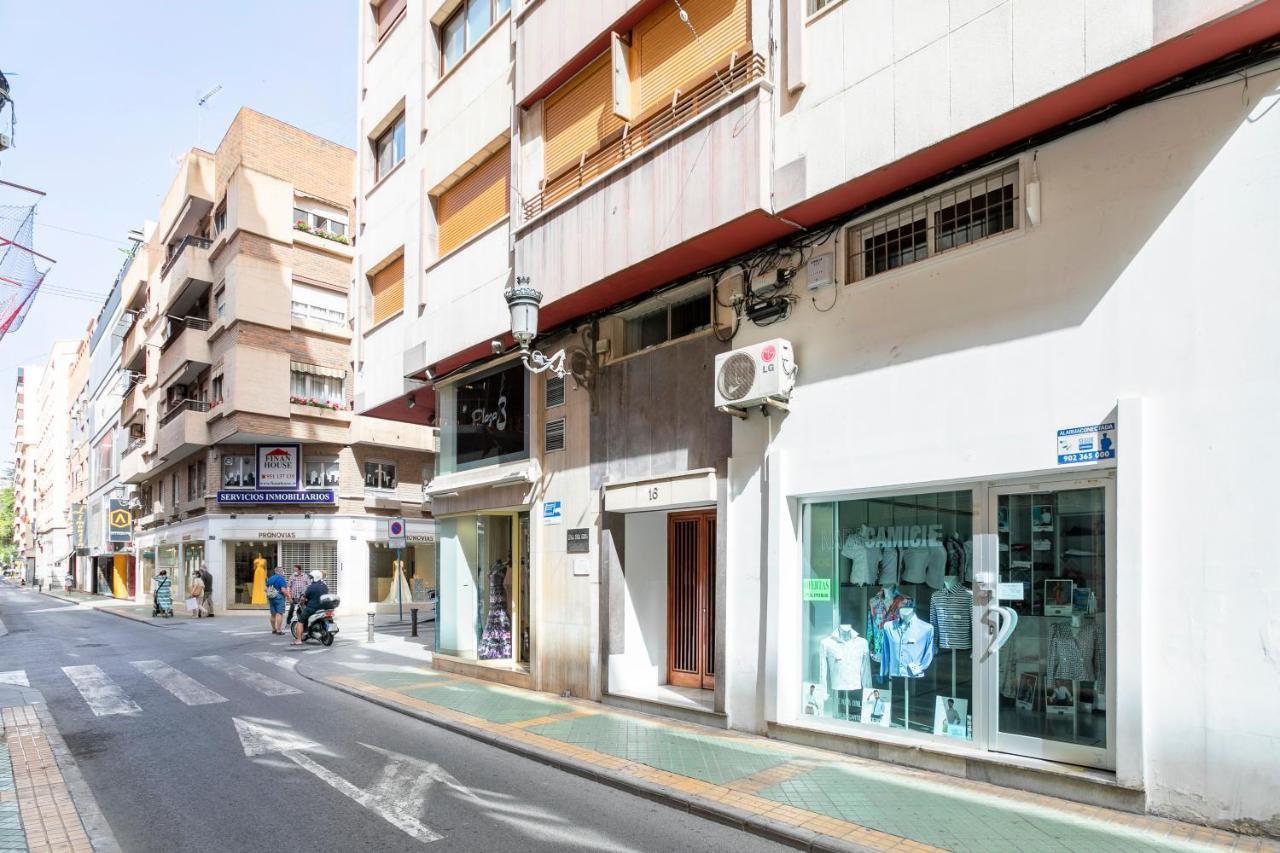 Gerona Apartment By Ghr Rentals Alicante Exteriör bild